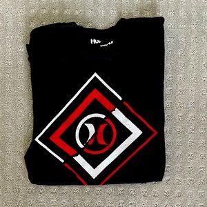Hurley T-Shirt-Barely Worn